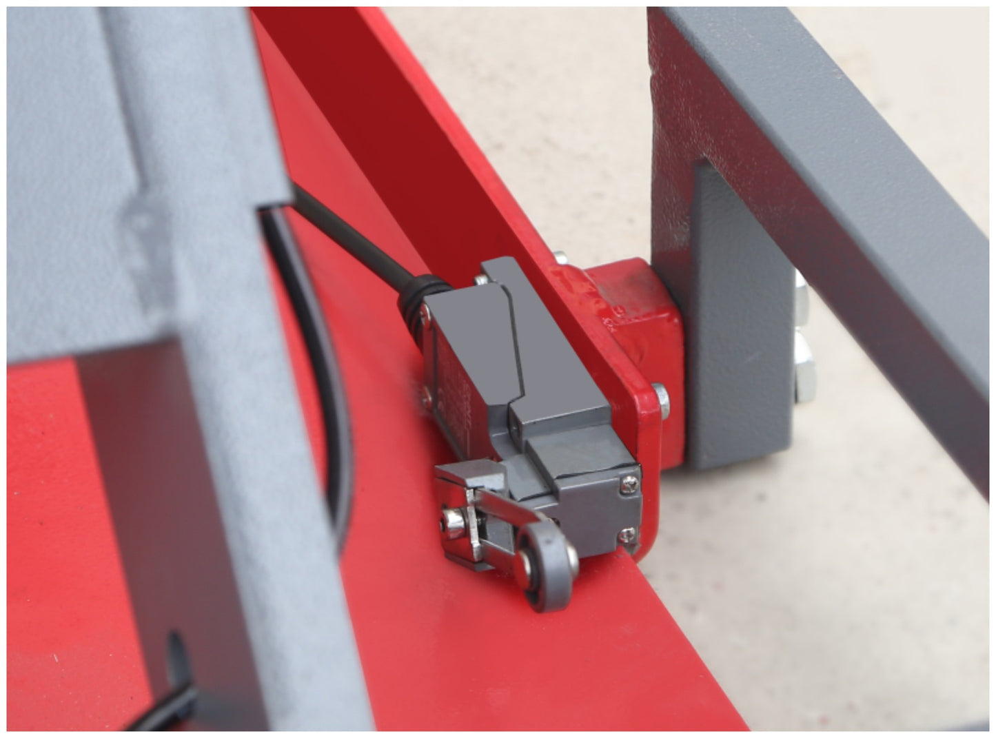 Fortisky FSL-MR80 Mid-Rise Scissor Lift 8000lb 47" Electric Lock Release 220V